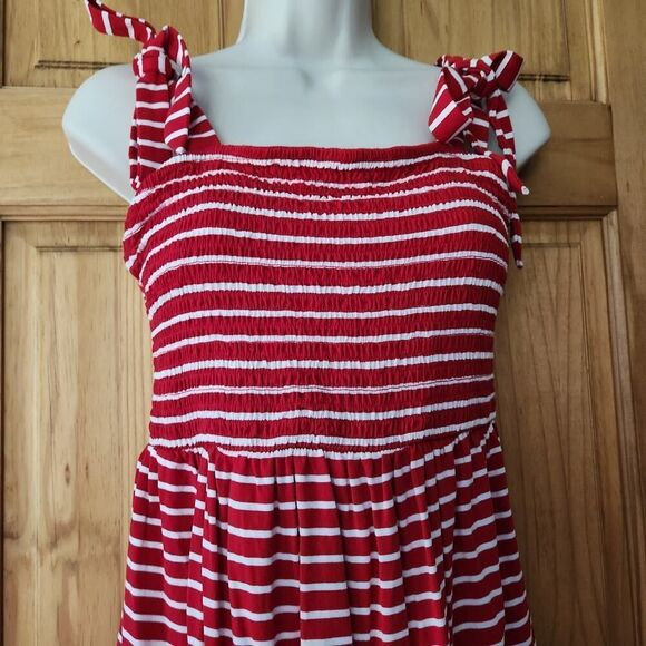 Isabel Maternity Tuni Smocked Tank Top Women Size Medium Red White Stripe - Picture 5 of 9
